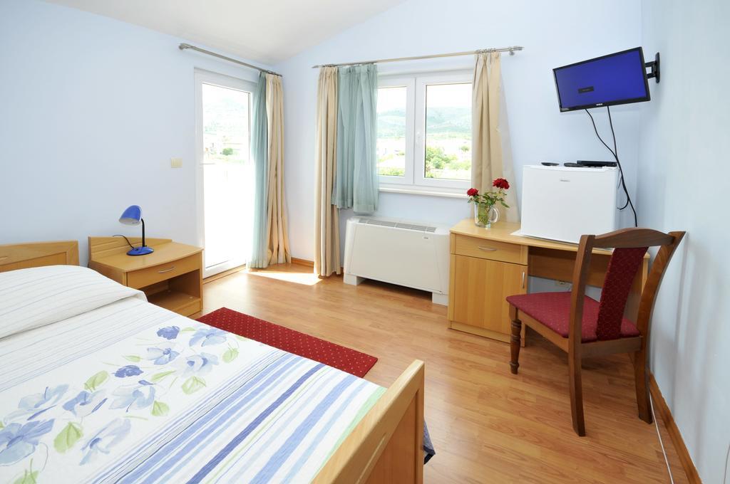 Apartments Villa Lida Trogir Buitenkant foto