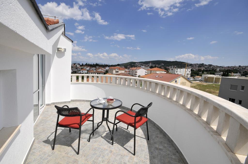 Apartments Villa Lida Trogir Buitenkant foto