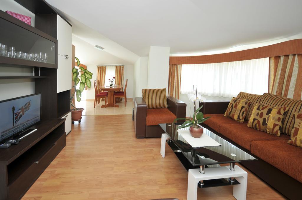Apartments Villa Lida Trogir Buitenkant foto